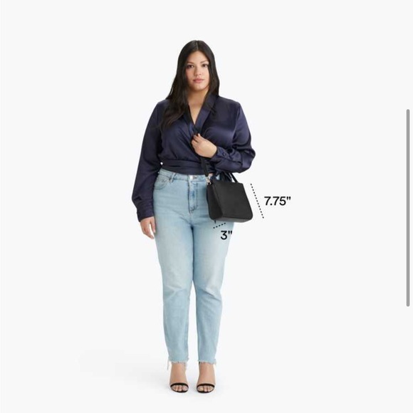 Lo&Sons Pearl Crossbody Bag - Picture 12 of 16